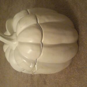 Threshold stoneware tureen